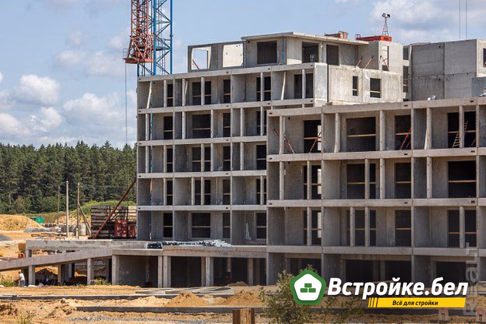 На строительных объектах в России начнется замещение мигрантов