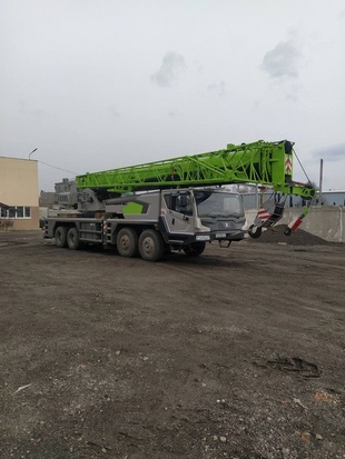 Автокран ZOOMLION