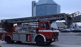 32 метра