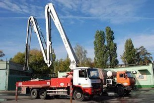 Автобетононасос 32м