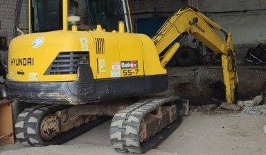 E32