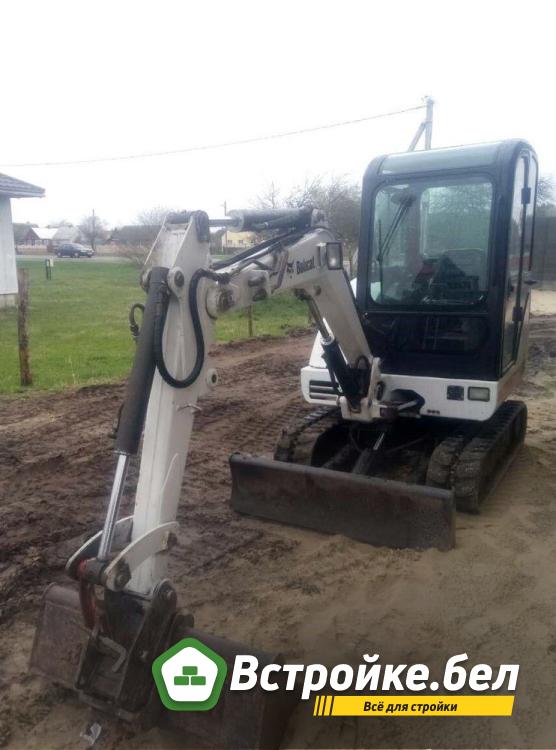 Мини-экскаватор