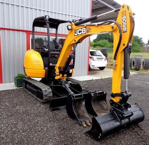 Мини-экскаватор