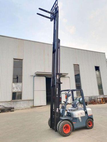 вилочного погрузчика